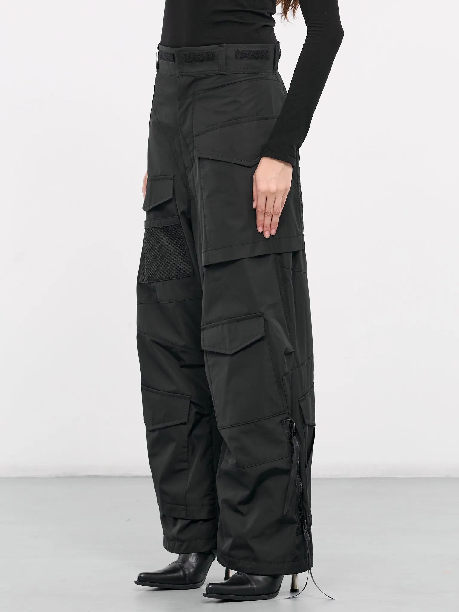 Asymmetric Cargo Pants (JM-P003-051-BLACK)