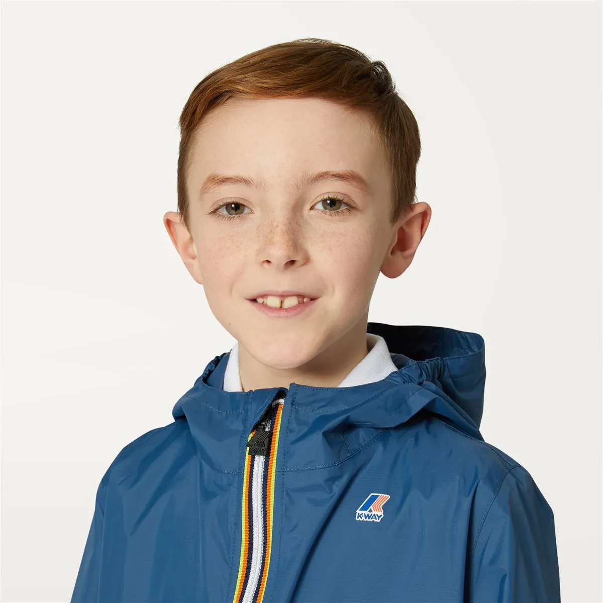 Claude - Kids Packable Full Zip Rain Jacket in Blue Deep