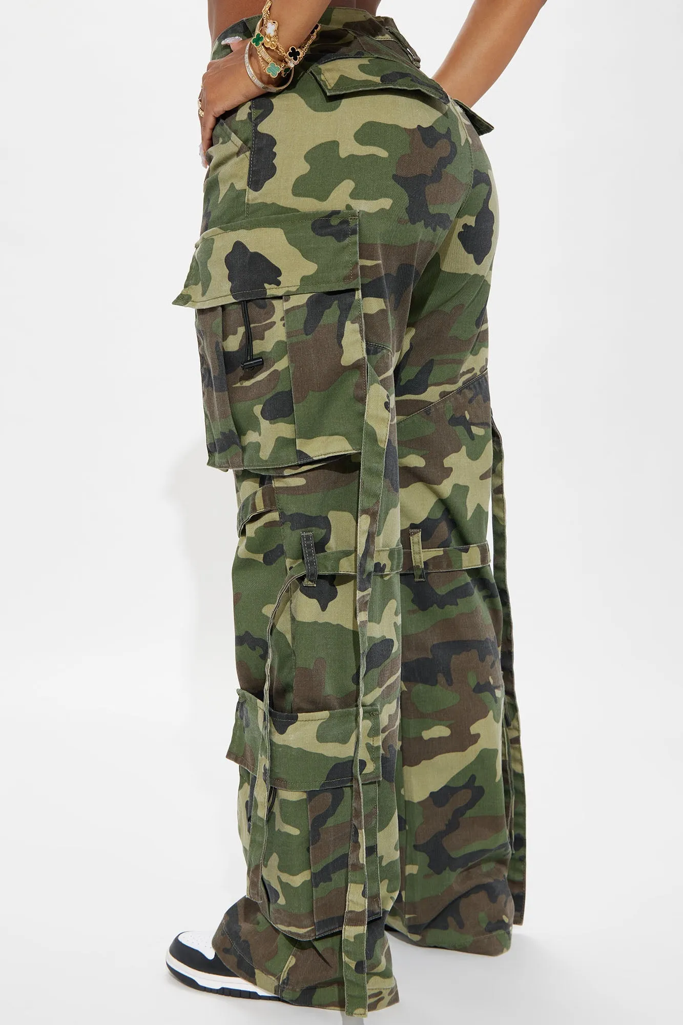 Womens Camo Cargo Pants - Olive/Combo